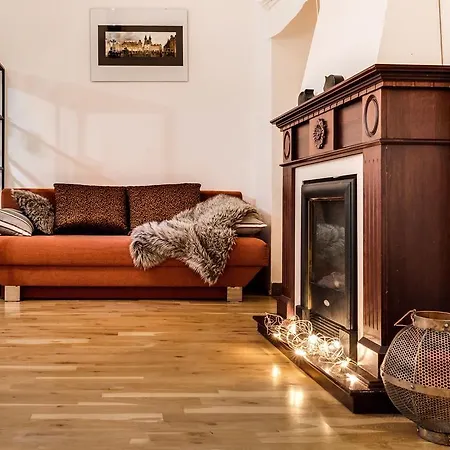 Apartment Art Ruzova *